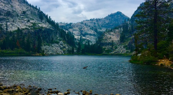 The 1.8-Mile Trail In Northern California That Leads To An Extraordinary Lake