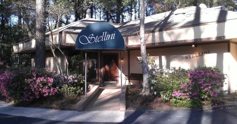 The Humble Italian Restaurant In South Carolina That's Been Owned By The Same Family For Over 30 Years