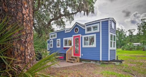 Enjoy A Water-Filled Weekend At This Waterfront Tiny House In South Carolina With Its Own Dock