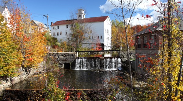 This Charming Community Might Just Be The Most Peaceful Place To Live In New Hampshire