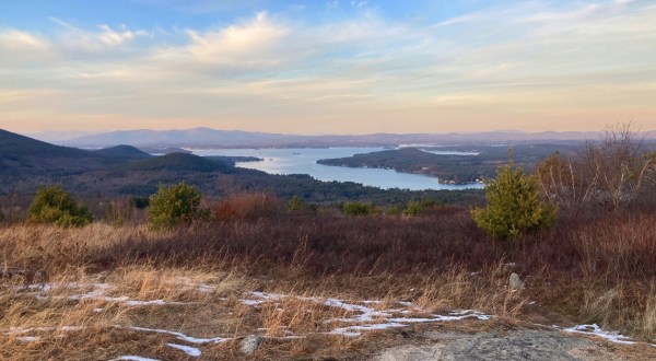 The Entire Family Will Love This Short And Simple Hike In New Hampshire