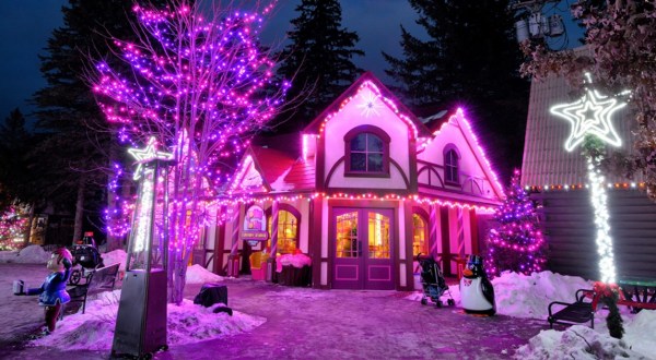 7 Christmas Light Displays In New Hampshire That Are Pure Holiday Magic