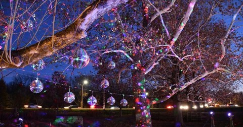 7 Christmas Light Displays In Iowa That Are Pure Holiday Magic