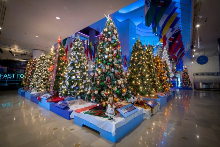 best Christmas displays in Chicago