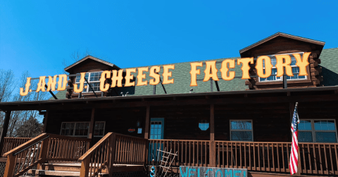 The One-Of-A-Kind Cheese Shop In Missouri That You Could Spend Hours Exploring