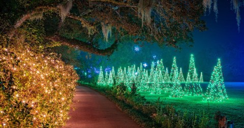 11 Light Displays In Alabama That Are Pure Holiday Magic