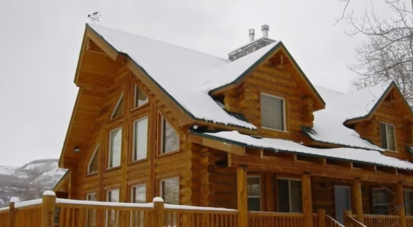 This Utah Cabin Is A Secluded Retreat That Will Take You A Million Miles Away From It All