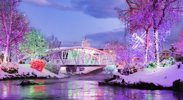 7 Light Displays In Idaho That Are Pure Holiday Magic