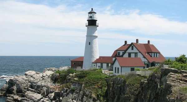 7 Unique Experiences That Should Be On Everyone’s Maine Bucket List