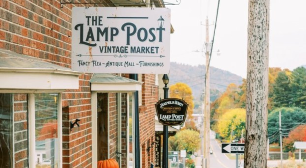 The One-Of-A-Kind Vintage Market In North Carolina That You Could Spend Hours Exploring