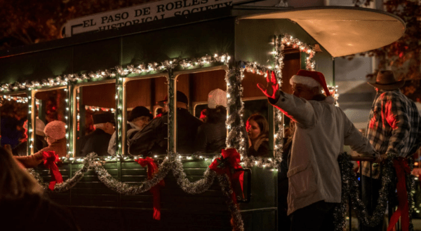 7 Christmas Towns In Southern California That Will Fill Your Heart With Holiday Cheer