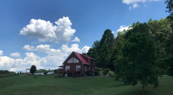 Get Away From It All At This Cabin On Patoka Lake In Indiana