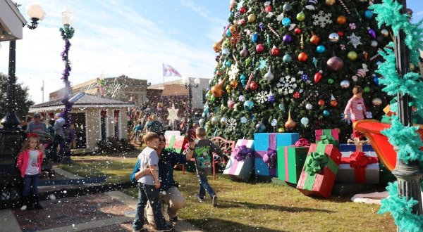 10 Christmas Towns In Alabama That Will Fill Your Heart With Holiday Cheer