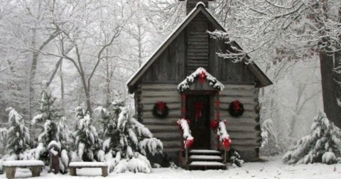 The Historic Site In Alabama That Takes You Back In Time To Experience A Pioneer Christmas