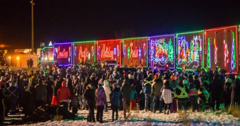 Ring In The 2023 Holiday Season Aboard The Canadian Pacific Holiday Train When It Comes To Illinois