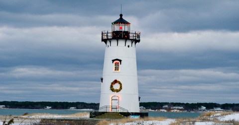 Wrap Yourself In The Holiday Spirit At Christmas In Edgartown, A Beloved Christmas Festival In Massachusetts