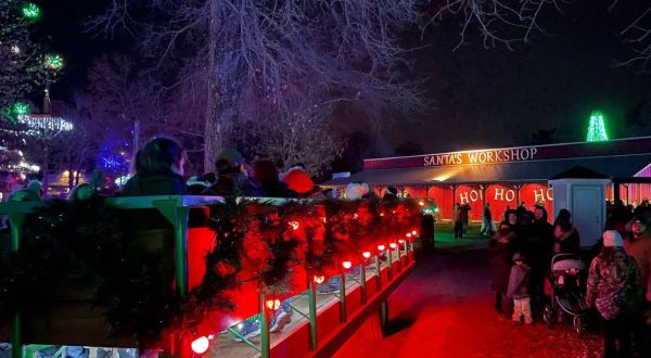 There Is An Entire Christmas Village In North Carolina And It’s Absolutely Delightful