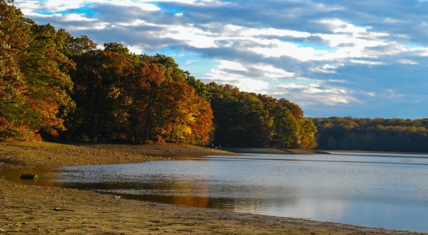 The Stunning Reservoir In Maryland That Appears As Though It Was Ripped From A Painting