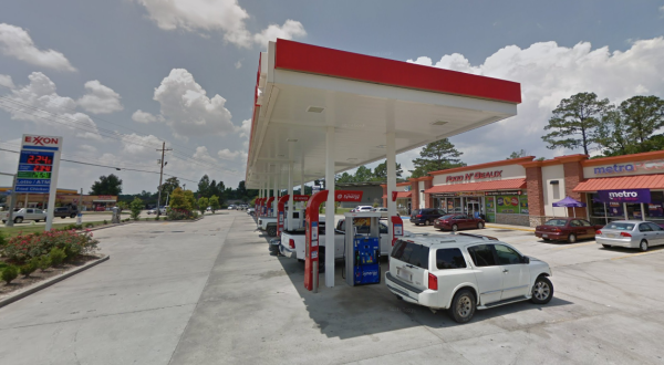 Don’t Pass By This Unassuming Southern Restaurant Housed In A Louisiana Gas Station Without Stopping