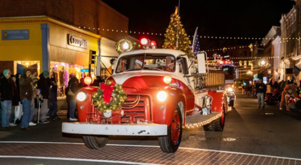 Enjoy A Classical Christmas When You Visit This Charming Small Town In Maryland