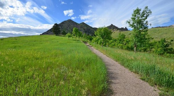 11 Incredible Hidden Gems In South Dakota You’ll Want To Discover This Year