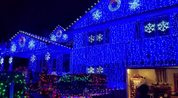 7 Light Displays In Delaware That Are Pure Holiday Magic