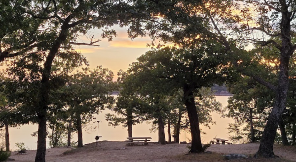 This Year-Round Campground Is One Of Oklahoma’s Most Incredible Lakeside Oases