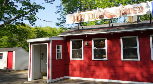 This 65+ Year Old Hot Dog Stand Is One Of The Most Nostalgic Destinations In Massachusetts