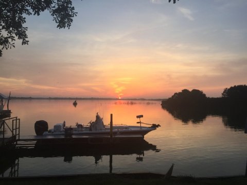 This Little-Known Lake Is Perfect For Easy Fishing, Boating, And Swimming In Texas