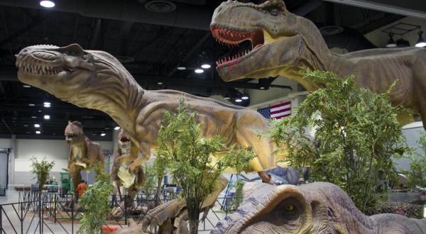 An Interactive Life-Size Dinosaur Experience Is Coming To New Jersey And You Won’t Want To Miss It