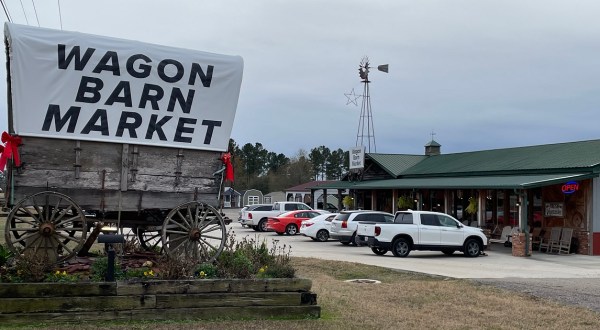You’ll Find Delights Around Every Corner At This Small Town Roadside Market In Georgia