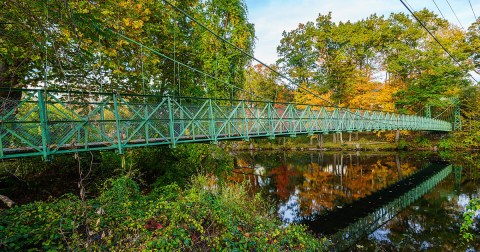 Crossing This 135-Year-Old Bridge In New Hampshire Is Like Walking Through History