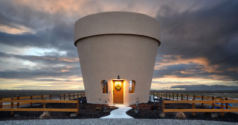 Stay In A Massive Flower Pot At One Of The Most Unique Vacation Rentals In Idaho