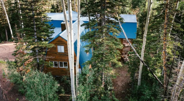 This Remote Cabin In Utah Is The Best Place To Spend A Long Weekend