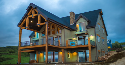 This Cabin With Lake Views And A Splash Pad In Utah Is The Coolest Place To Spend The Night