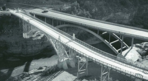 Crossing This 100-Year-Old Bridge In Arizona Is Like Walking Through History