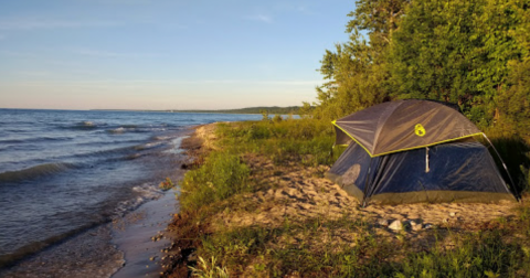 With Hookups Right Next To Lake Huron, This RV Campground In Michigan Is Absolutely Unreal