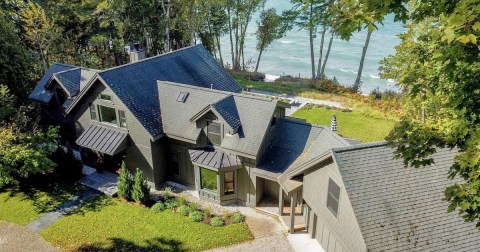 There's A Breathtaking Mansion For Rent Tucked Away Near This Michigan National Park