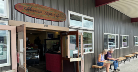 Taste The Best Biscuits And Gravy In Hawaii At This Family-Owned Cafe