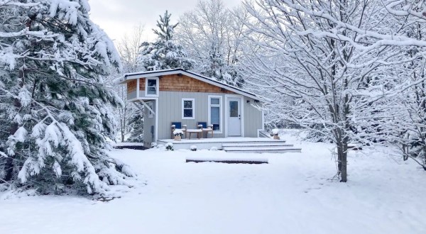 Get Away From It All At This Tiny Home With Incredible Stargazing In Michigan