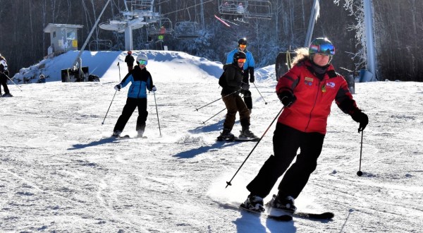 The Incredible Ski Resort In Massachusetts Is Perfect For Beginners To Enjoy A Day On The Slopes