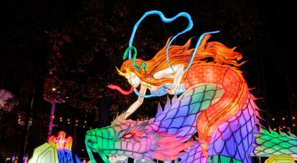 This North Carolina Chinese Lantern Festival Runs Through January & Is A Mesmerizing Adventure