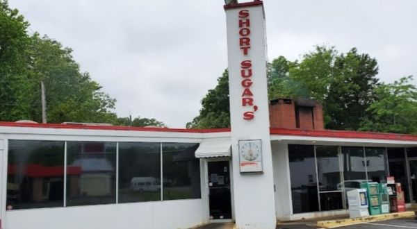 This 75-Year Old Barbecue Landmark Is One Of The Most Nostalgic Destinations In North Carolina