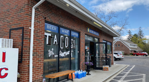 Don’t Pass By This Unassuming Taco Stand Housed In A Massachusetts Gas Station Without Stopping