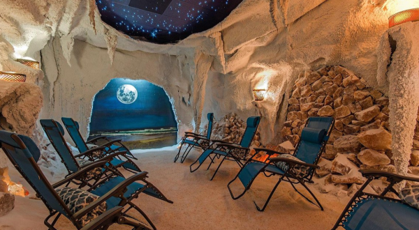 The Little-Known Salt Cave In Florida That Will Melt Your Worries Away