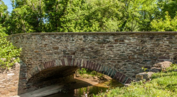 Crossing This 198-Year-Old Bridge In Virginia Is Like Walking Through History