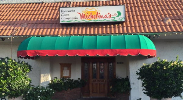 Hidden Gem Michelina’s Italian Restaurant Is Serving Some Of The Freshest Pasta In Arizona
