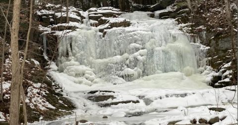 The Little-Known Natural Wonder In Vermont That Becomes Even More Enchanting In The Wintertime