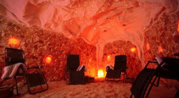The Little-Known Salt Cave In Kentucky That Will Melt Your Worries Away