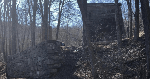 These 7 Connecticut Hiking Trails Lead To Some Incredible Pieces Of History